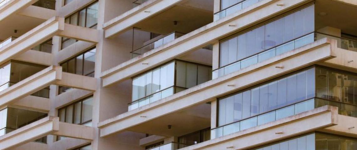 Estudio revela qué comunas dejaron de ser buenas para invertir en departamentos: conoce las más riesgosas y las que son oportunidades