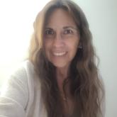 Profile picture for user caro_bustos_amame