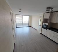 Amplio living comedor