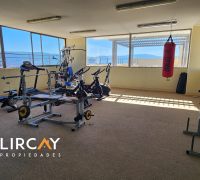 condominio con espacios comunes funcionales