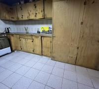 Grandes muebles prácticos con estilo rústico