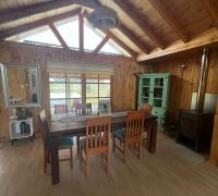 casa de material de madera, un piso de construcción