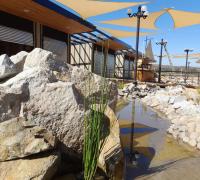 Laguna al centro del paseo