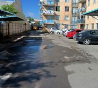 Estacionamiento + Visita