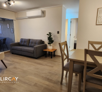 Amplio living comedor