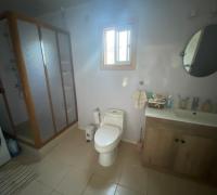 Baño con shoower Door 