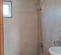 baño completo primer piso