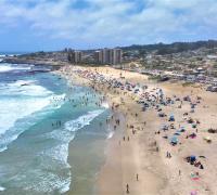 Hostal y cabañas frente a playa principal El Tabo 