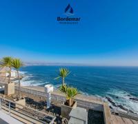 Expectacular Vista Panoramica, Primera línea desde amplia terraza, abarcando toda la bahia de Reñaca, Viña del mar y Valparaíso