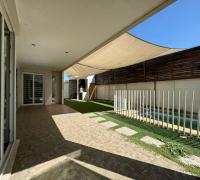 Patio, piscina y quincho