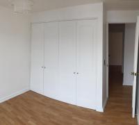 Comodísimos closets desde la entrada al departamento, que permiten el mejor almacenamiento de sus pertenencias