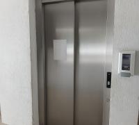 Ascensor edificio