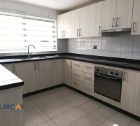 espaciosa cocina 