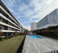 Amplia Piscina.