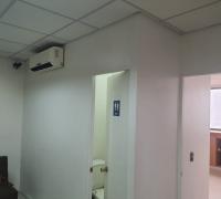 BAÑO DE VISITAS Y SALA DE RECEPCIÓN