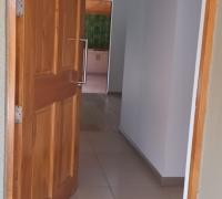 puerta de acceso principal