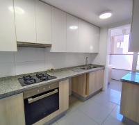 cocina amoblada y equipada