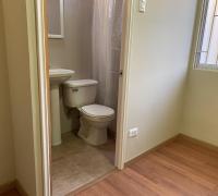 habitacion con baño en suite 