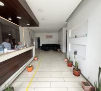 Hall de acceso conserjeria 24 hrs