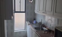 Acá se encuentra la Cocina y Logia con Conexión para Lavadora