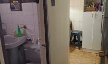 baño lado de sala de estar