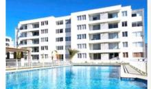 ACCESO A PISCINAS. 