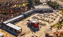 Oportunidad de arriendo en Strip Center Puerto Curauma, ubicado en Av. Curauma Norte 2961, en una de las zonas residenciales de mayor crecimiento de Valparaíso, con alta densidad habitacional y demanda sostenida de comercio de cercanía.