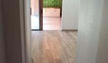 acceso a casa vista de pasillo que conecta living comedor y cocina