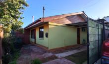 Entrada por pasaje con vecinos amables, barrio tranquilo