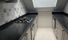 cocina amplia y funcional
