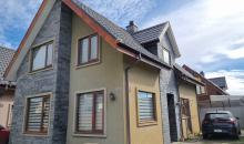 Casa individual de 4 dormitorios y 3 baños