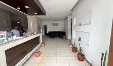 Hall de acceso conserjeria 24 hrs