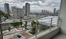 Vista oriente desde el balcón, piso 14