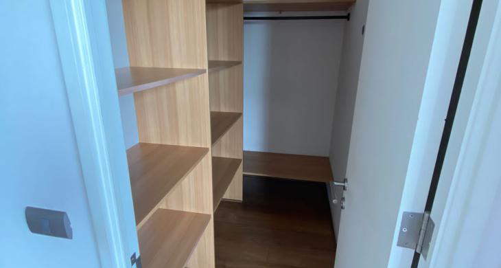 Walk- in closet