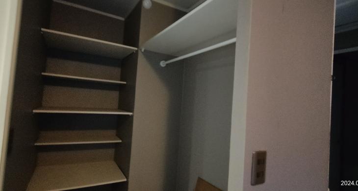 Walking closet