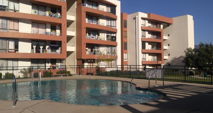 Altos de San Francisco, condominio con piscina, áreas verdes, conserjería