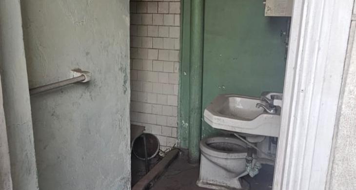 Baño de Servicio Completo