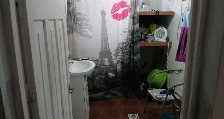 1 baño muy amplio