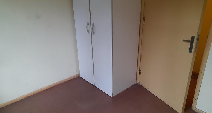 Closet dorm 2