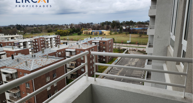terraza de 7 metros con vista al norte y a la Universidad de Talca