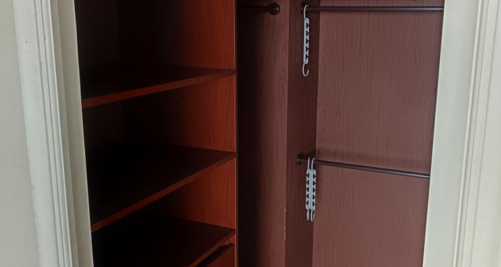 Amplio walking closet 