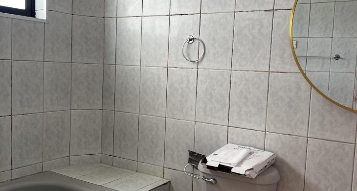 cuenta con dos baños 