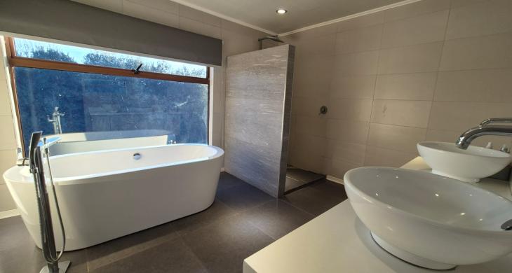 BAÑO PRINCIPAL 