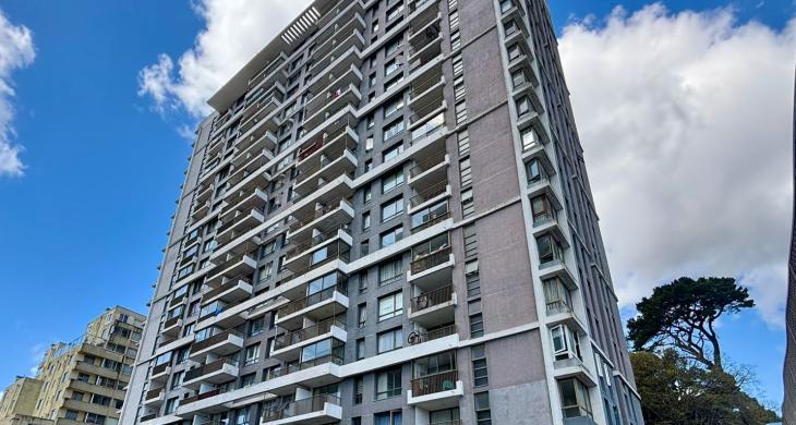 Moderno Edificio a pasos del centro de la Ciudad