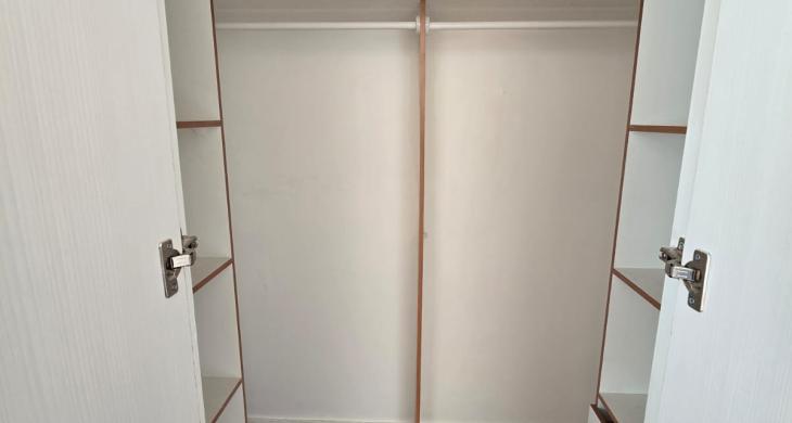 walk-in clóset
