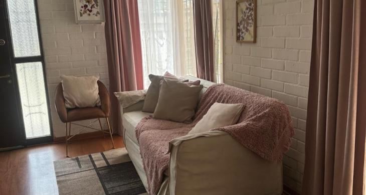 Living se logra apreciar la comodidad de sus espacios