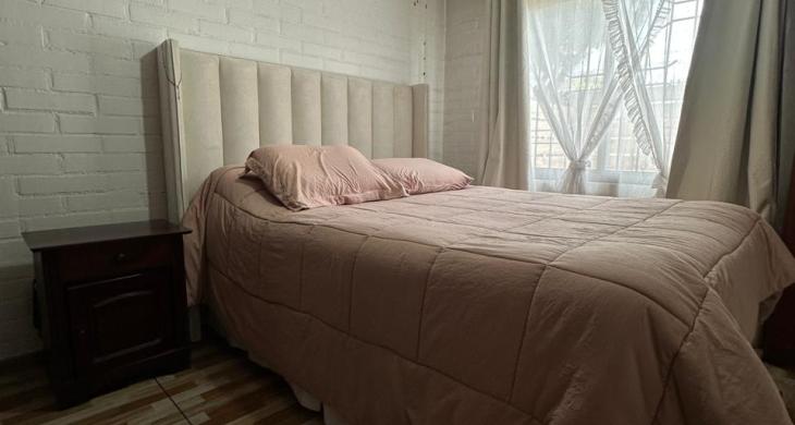 Cuarto dormitorio, amplio e iluminado