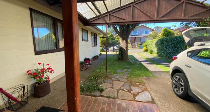 Estacionamiento techado