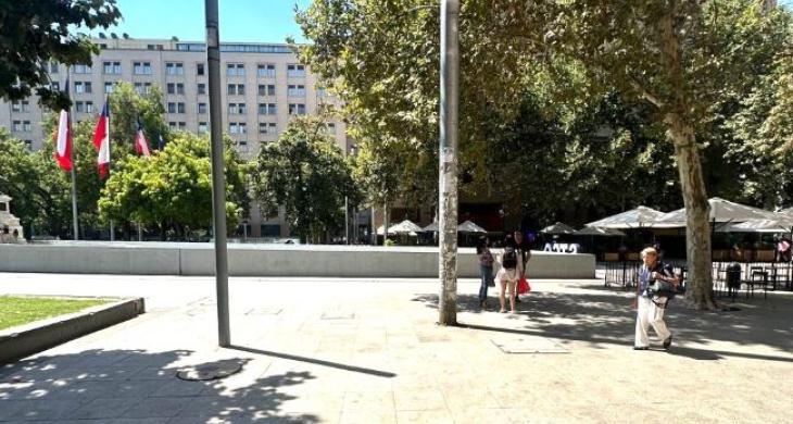 Exterior al norte la Casa de Gobierno (La Moneda)