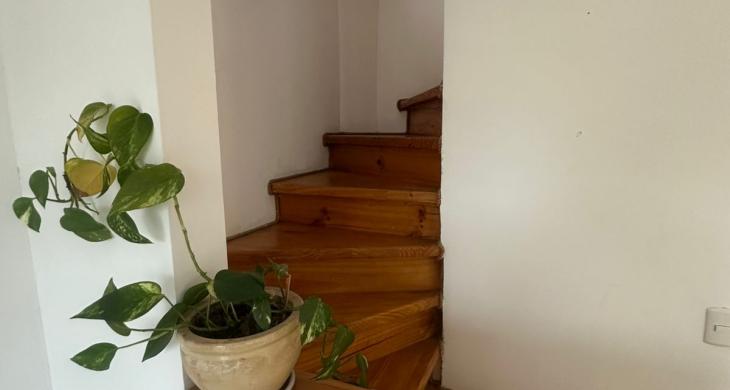 Acceso al segundo piso